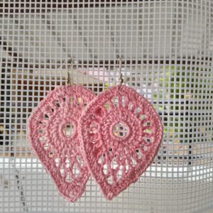 pink crochet leaf earrings