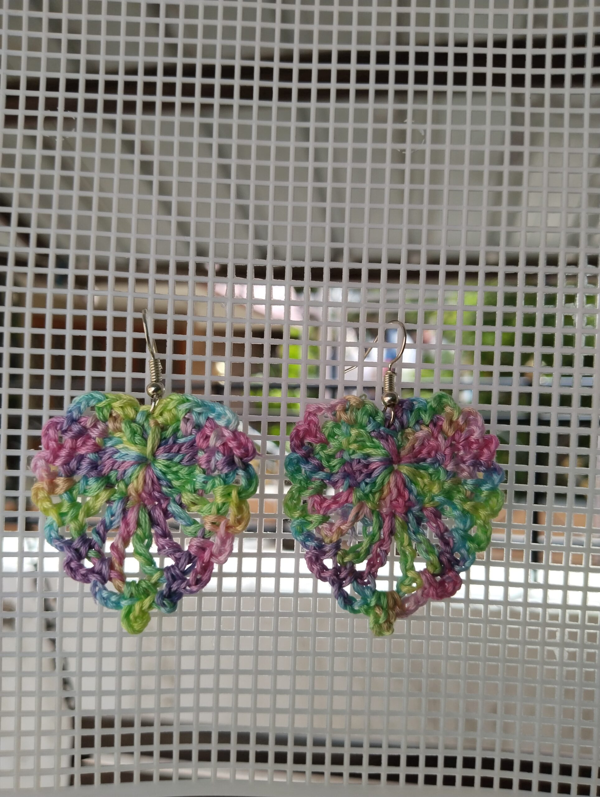 rainbow leaf crochet earrings rainbow leaf crochet earrings