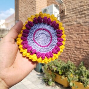 sunbloom crochet coasters – purple & yellow (set of 4)