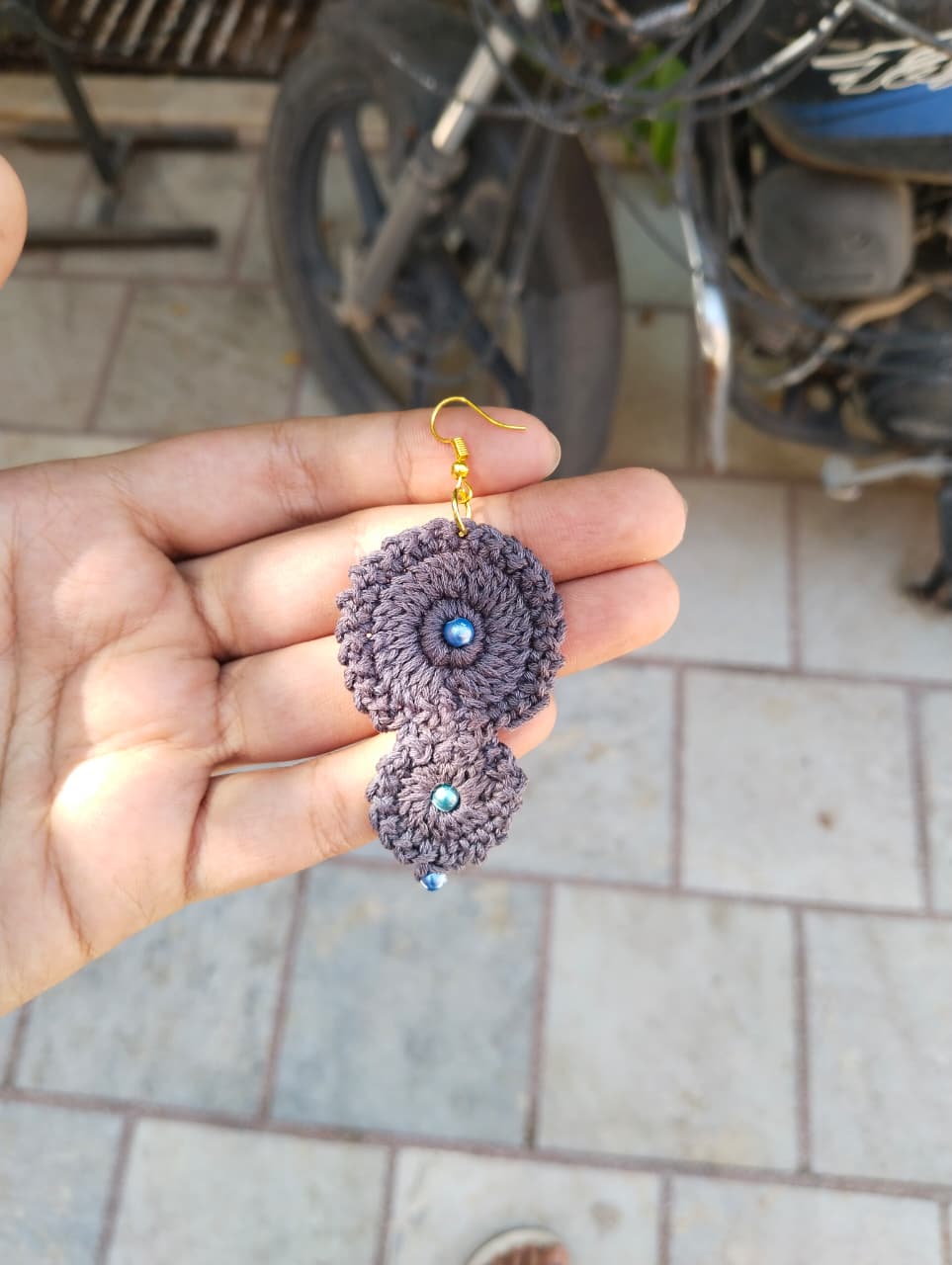 midnight pearl crochet earrings midnight pearl crochet earrings