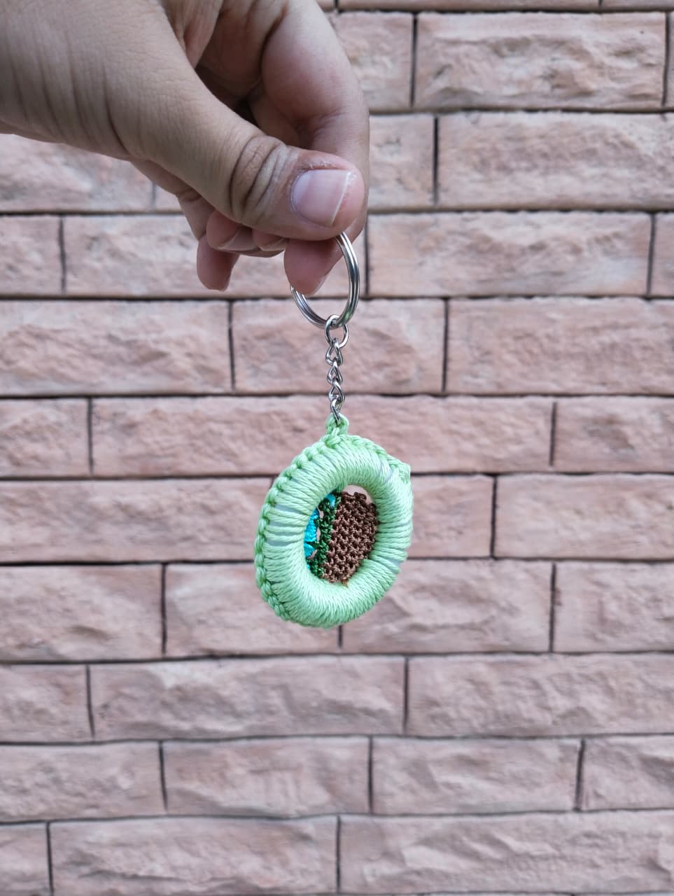 bloom basket crochet keychain – green border & blue flowers bloom basket crochet keychain – green border & blue flowers