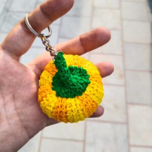 crochet pumpkin keychain – yellow & green